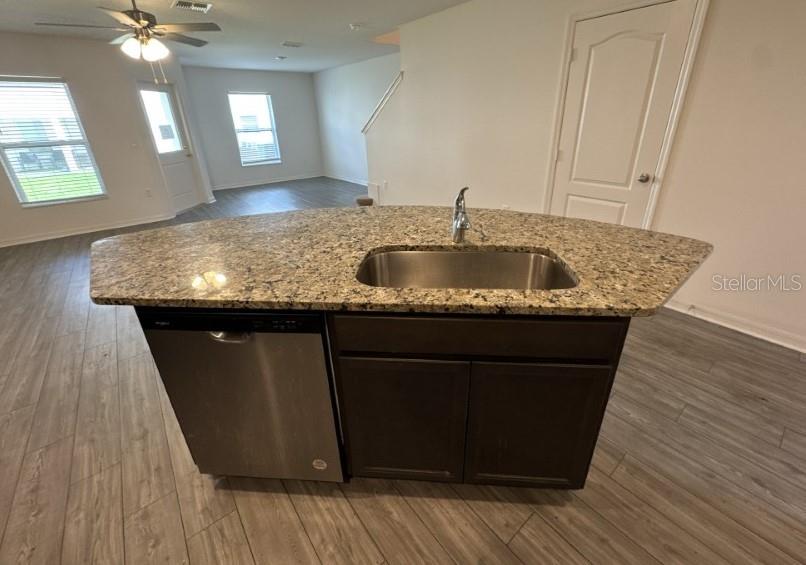 1695 WYNFORD CIRCLE