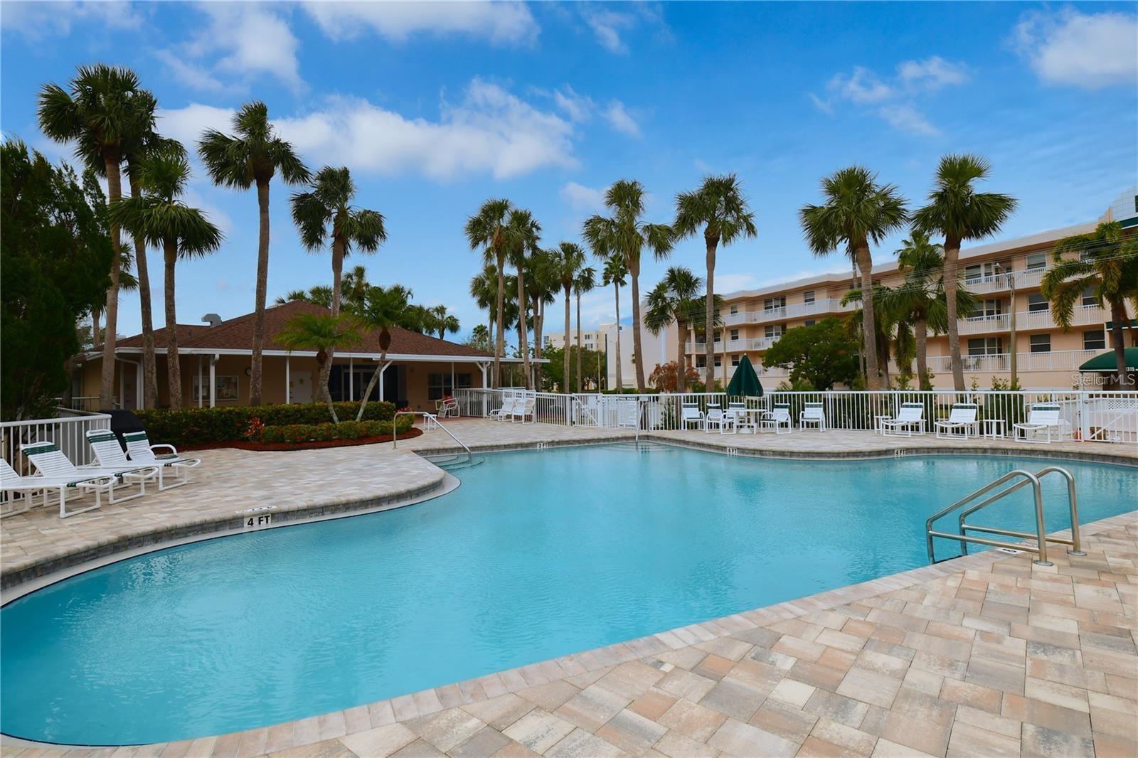 SHORES OF LONG BAYOU CONDO - Residential