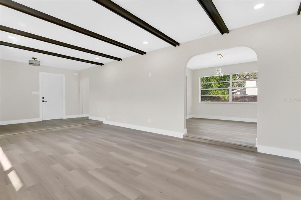 Photo of 330 Elkhorn Court, Winter Park, FL 32792 (MLS # O6376757)