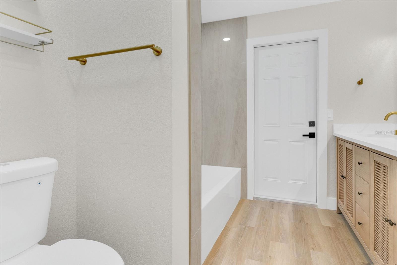 WINTER PARK PINES MERRIE OAKS - Residential