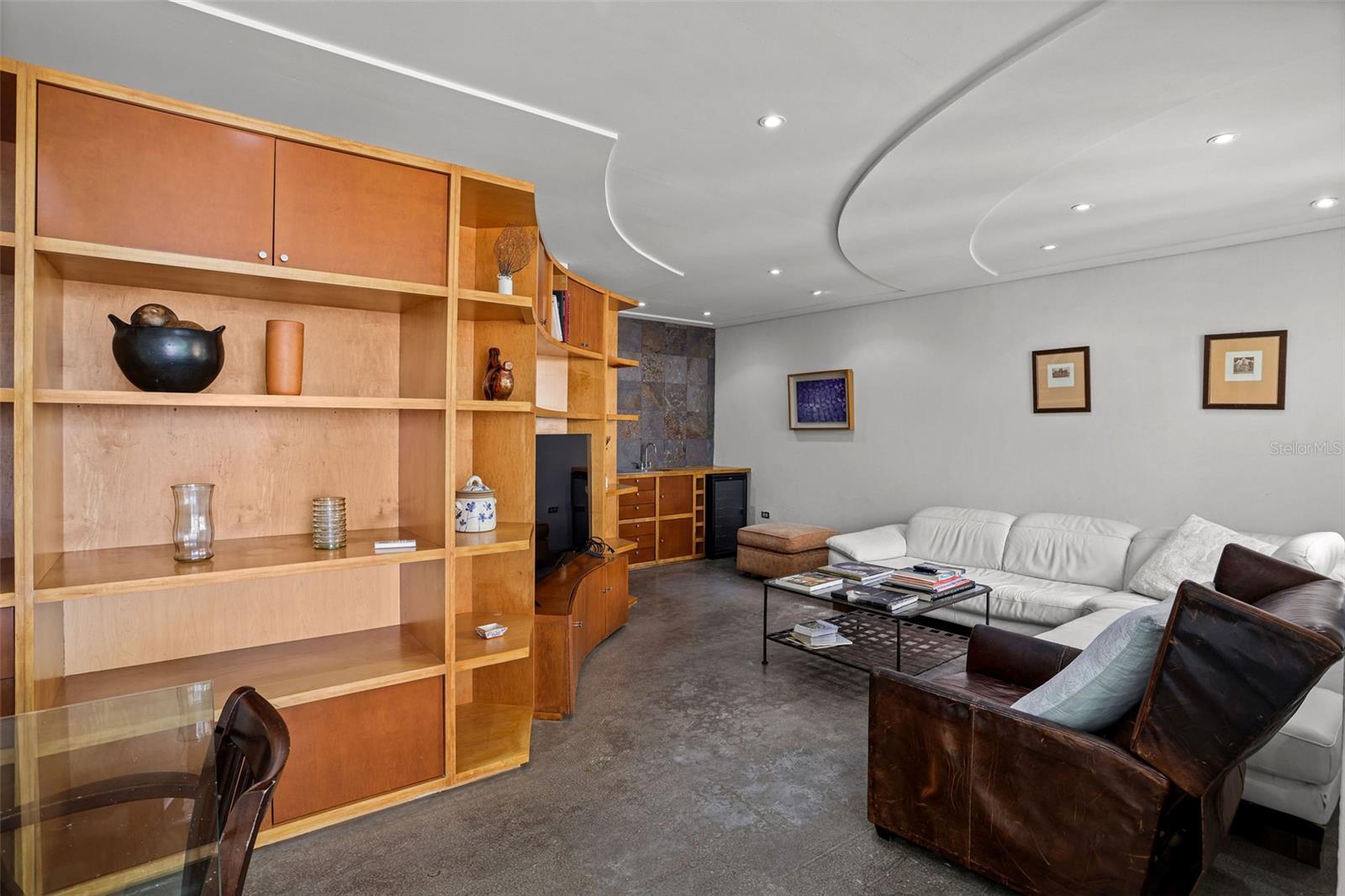 OCEAN PARK - Residential