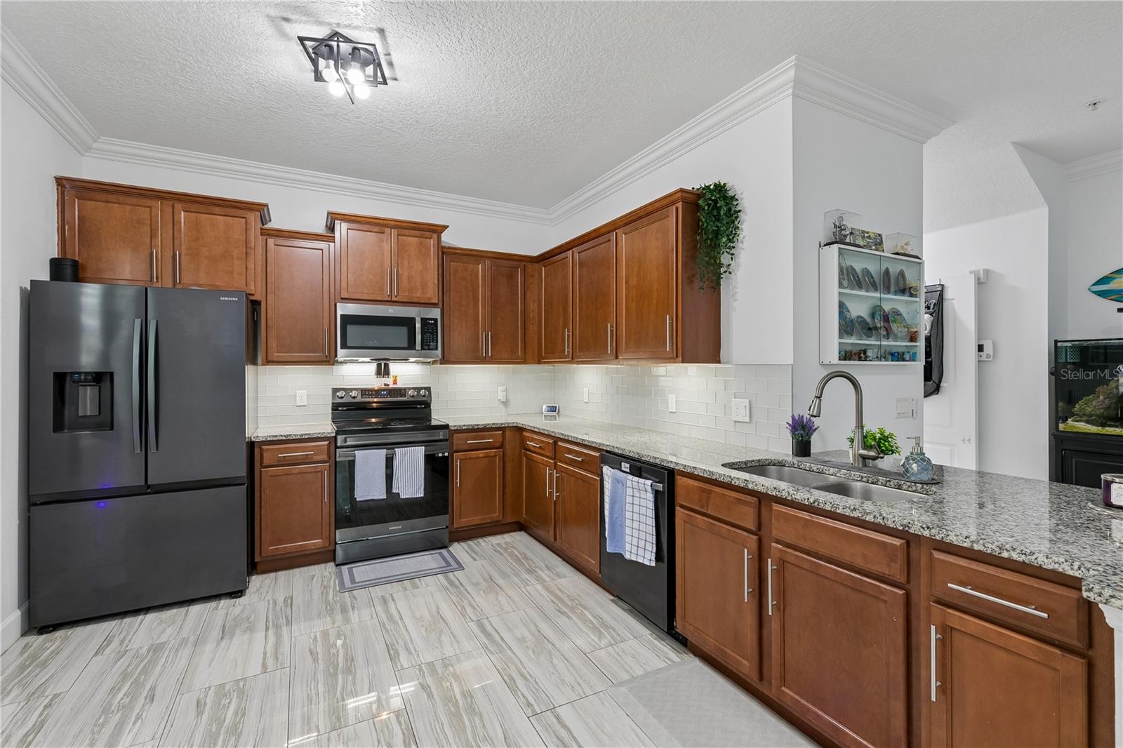 2264 BETSY ROSS LANE 2264