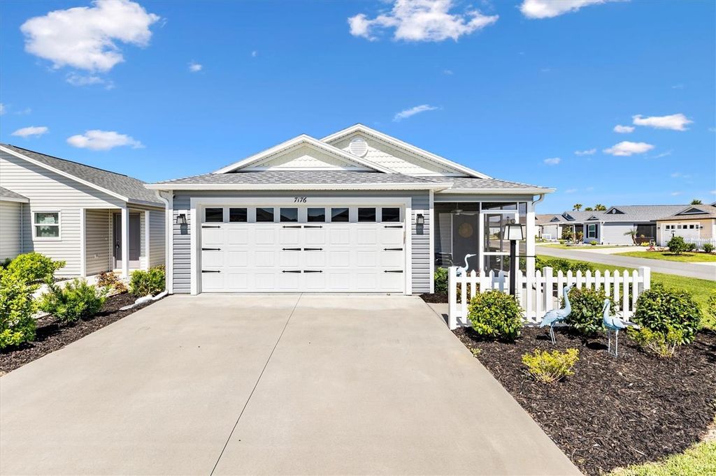 Photo of 7176 Fay Court, The Villages, FL 34762 (MLS # G5112137)