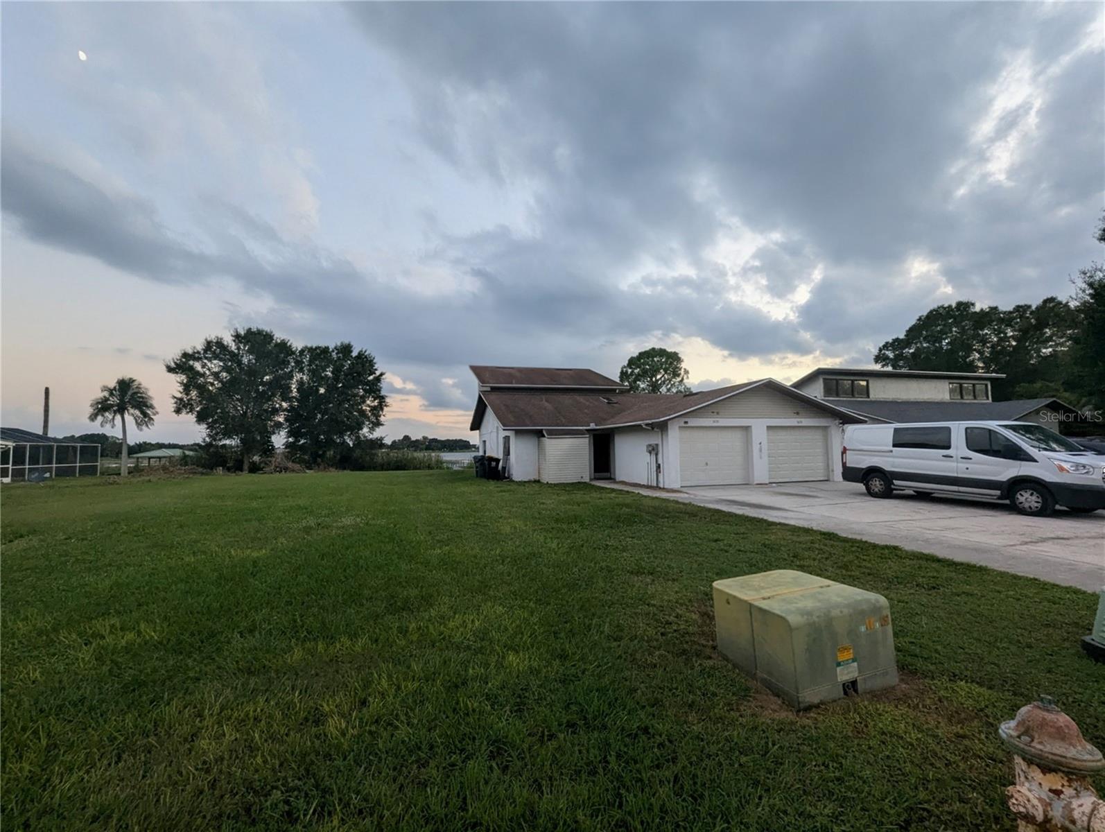 LAKE FOX SHORES - Residential Lease