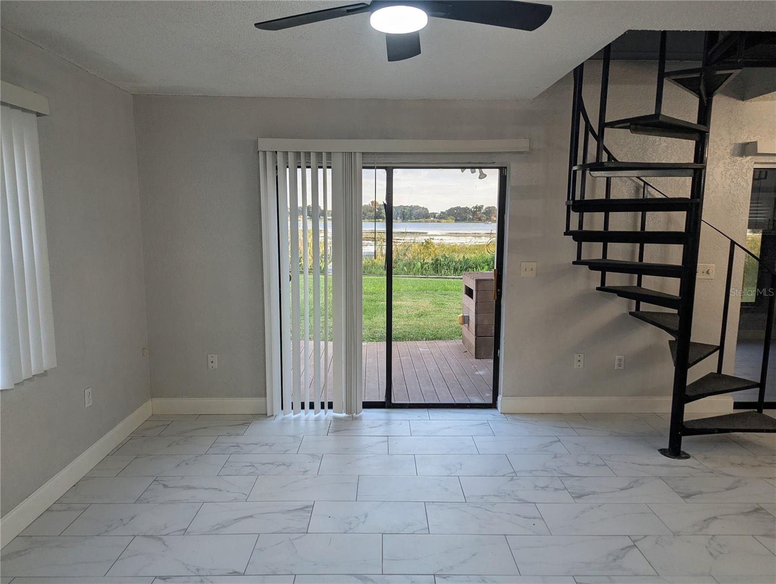 LAKE FOX SHORES - Residential Lease