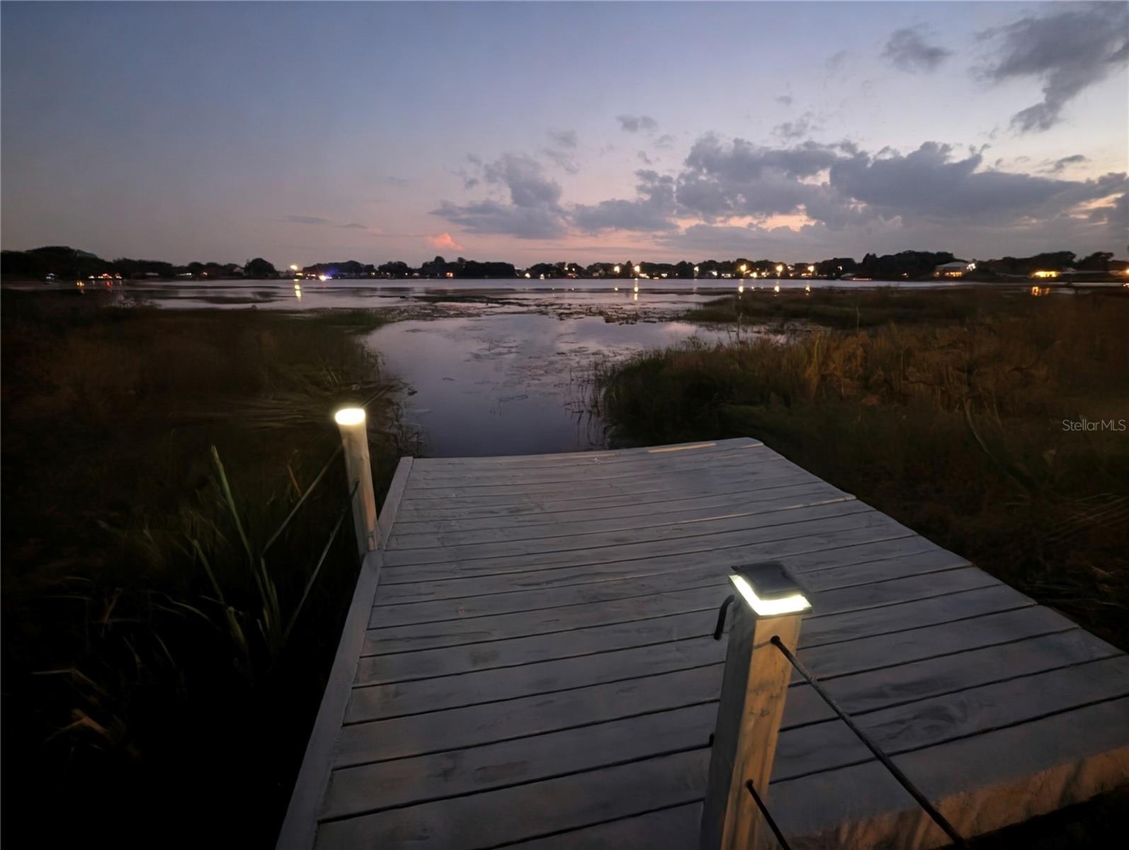 LAKE FOX SHORES - Residential Lease