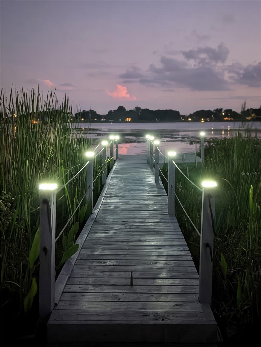 LAKE FOX SHORES - Residential Lease