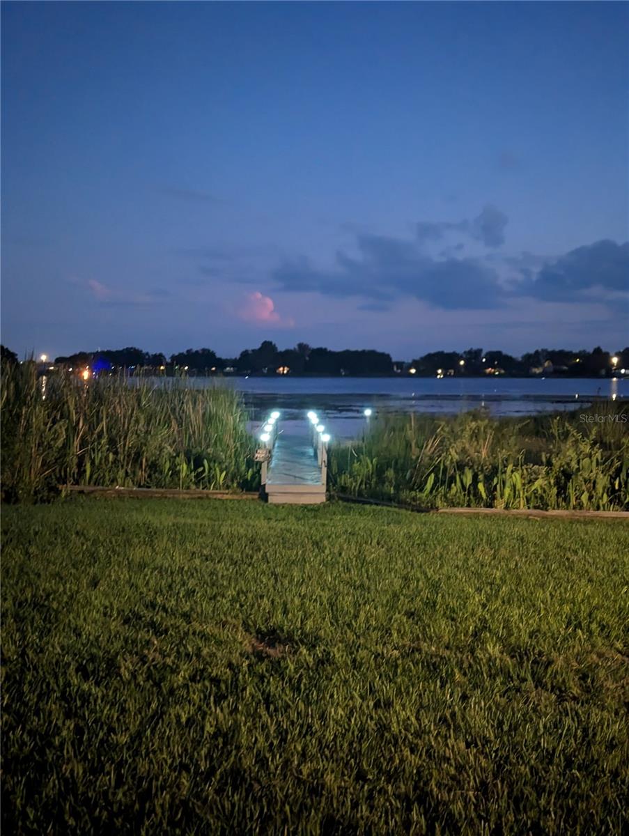 LAKE FOX SHORES - Residential Lease