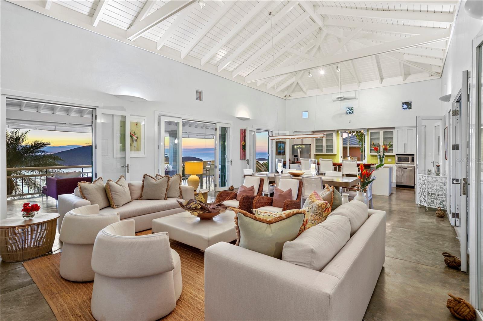 MELONES - Residential