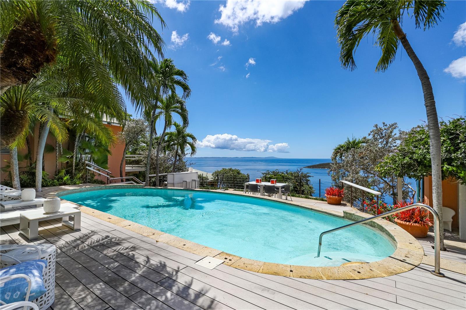 MELONES - Residential