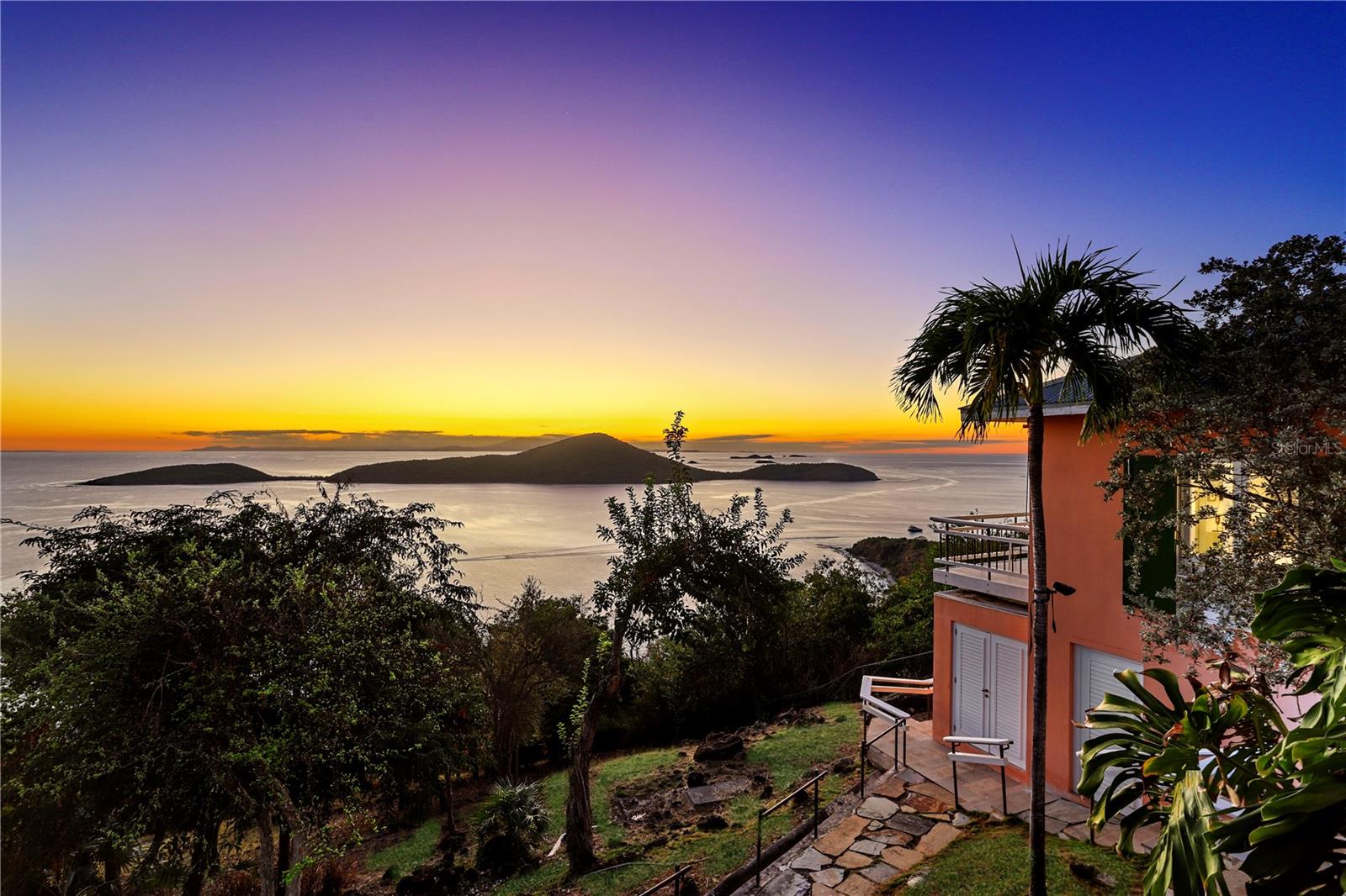 MELONES - Residential