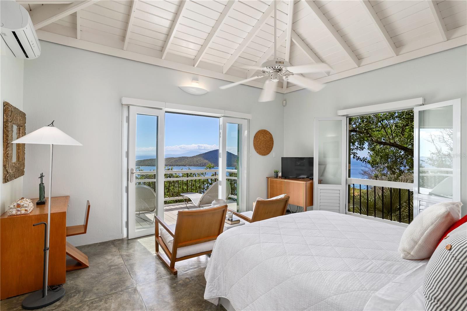 MELONES - Residential