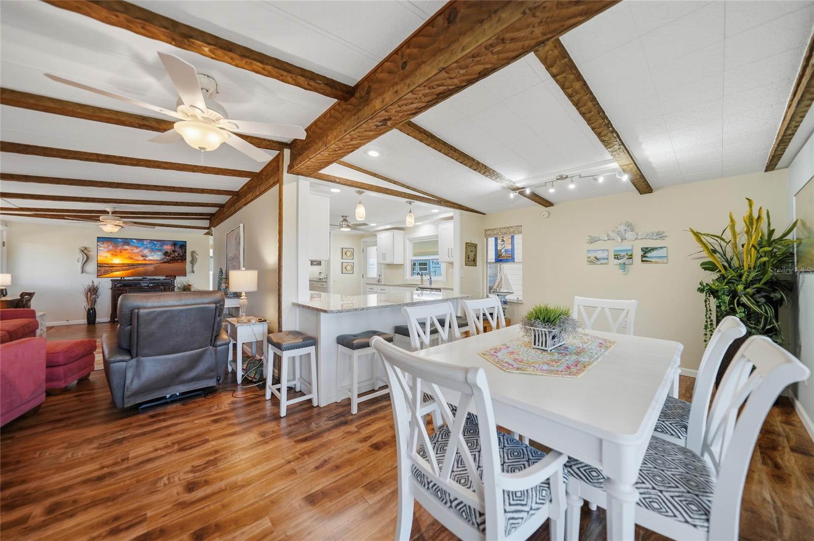 HARBOR COVE - Residential