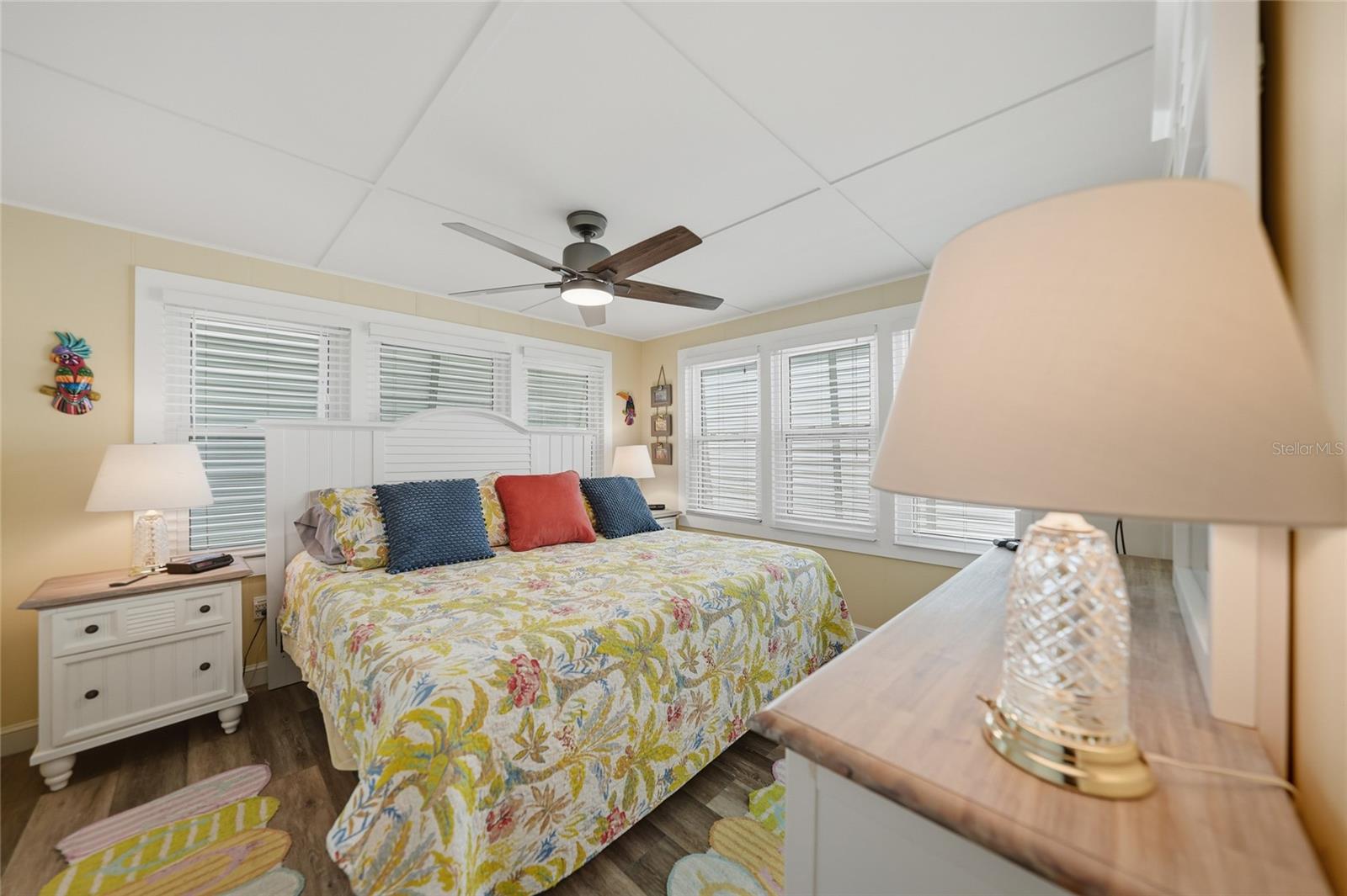 HARBOR COVE - Residential