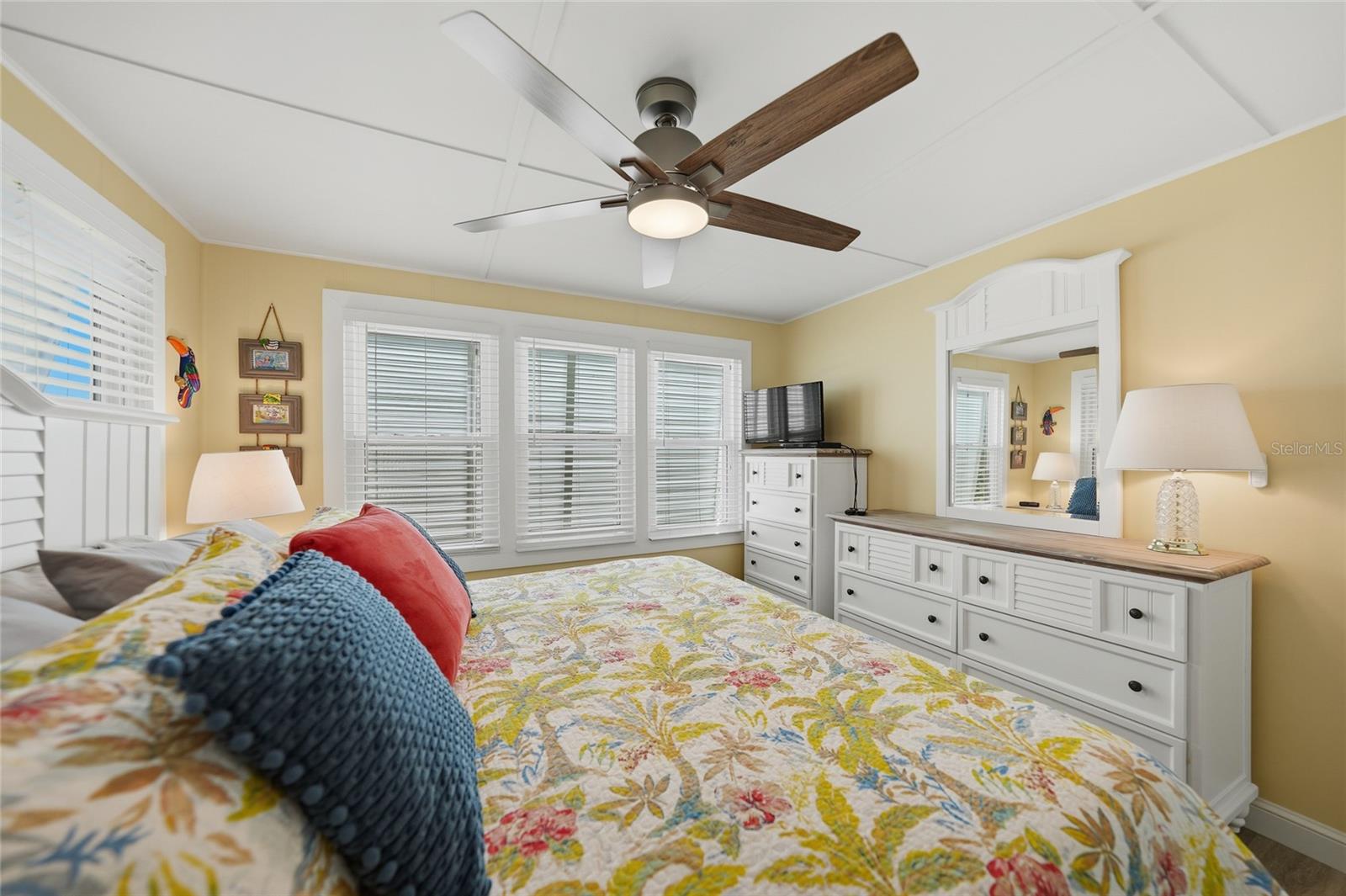 HARBOR COVE - Residential