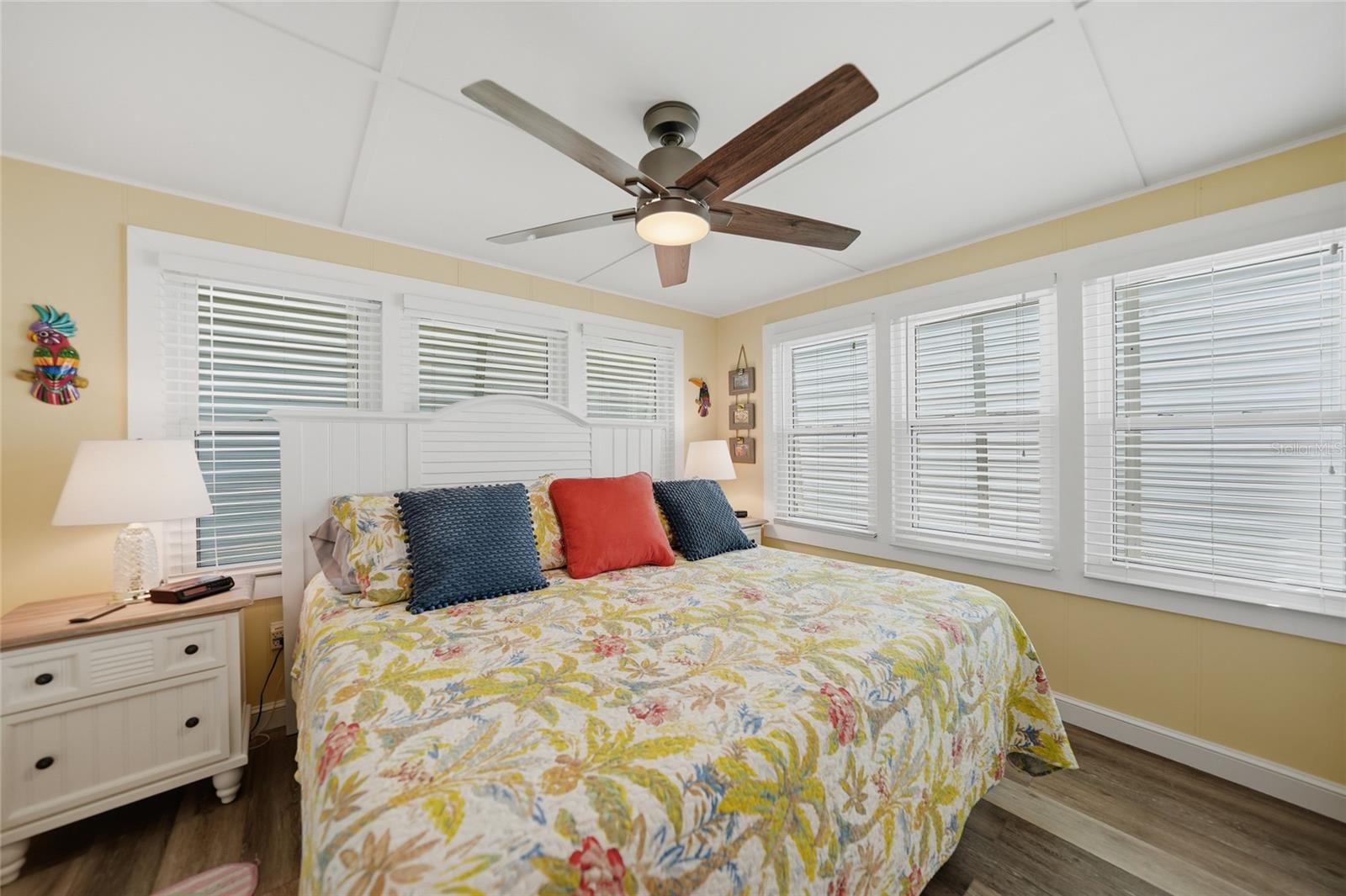 HARBOR COVE - Residential