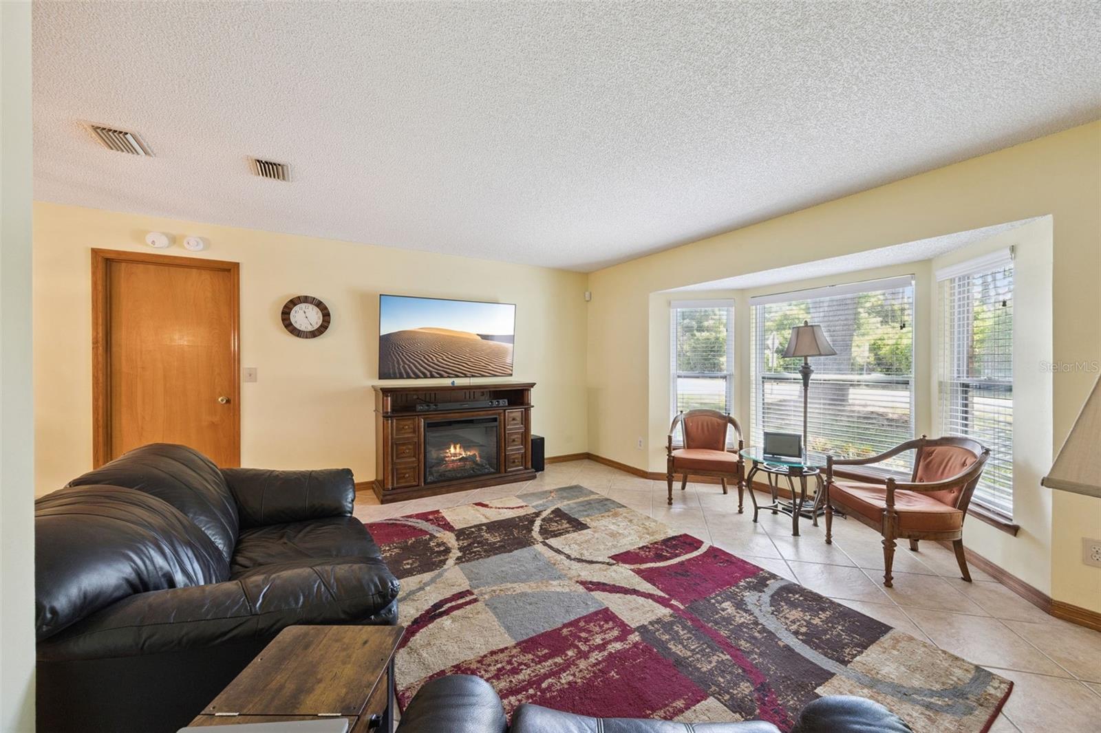DELTONA LAKES - Residential