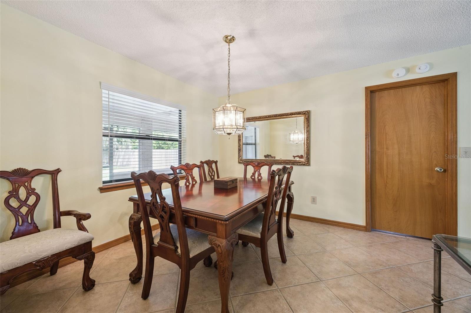 DELTONA LAKES - Residential