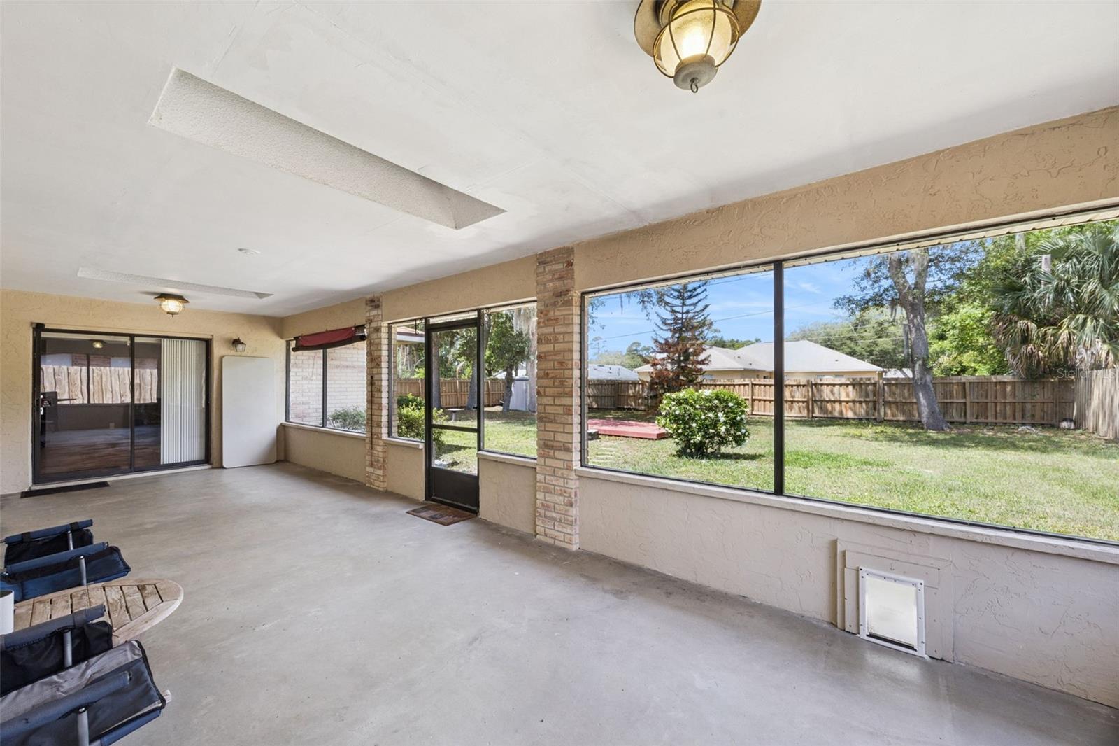 DELTONA LAKES - Residential