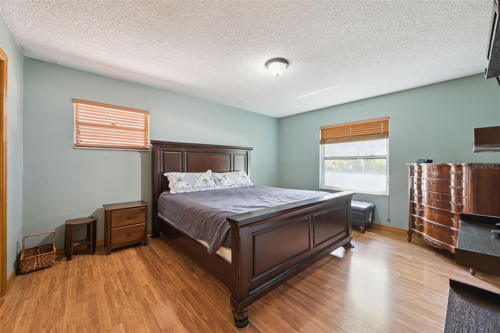 DELTONA LAKES - Residential