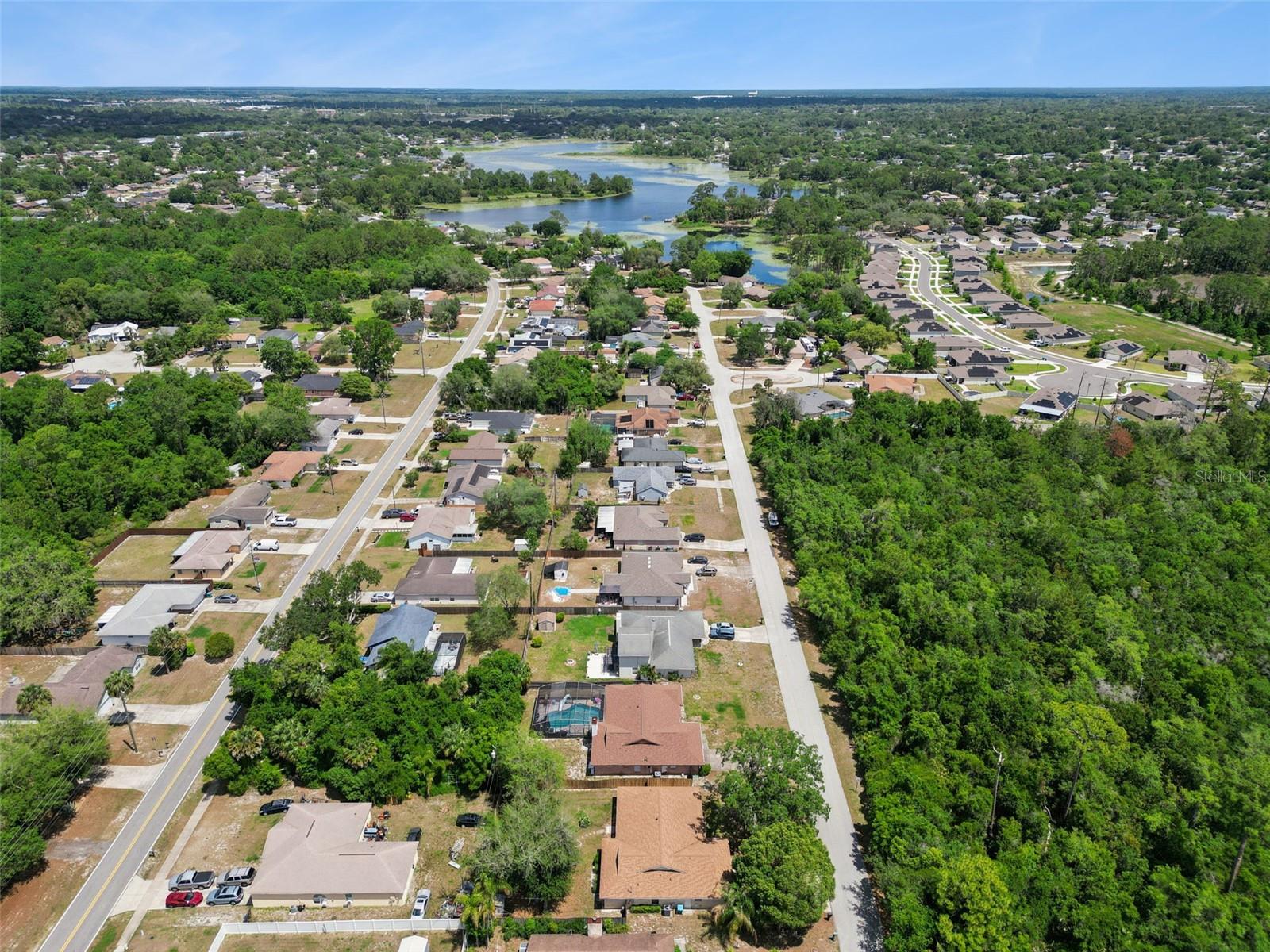 DELTONA LAKES - Residential