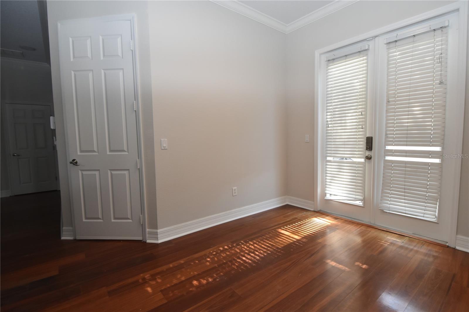 EDISON PARK - Residential Lease