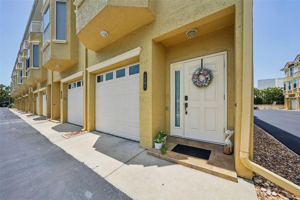 Photo of 1061 Pinellas Bayway S, Tierra Verde, FL 33715 (MLS # S5128791)