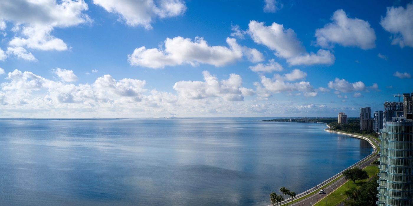 ALTURA BAYSHORE - Residential