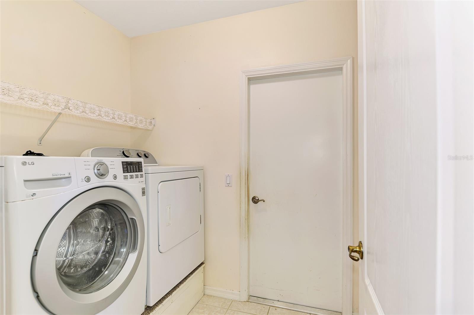 WARM MINERAL SPGS - Residential