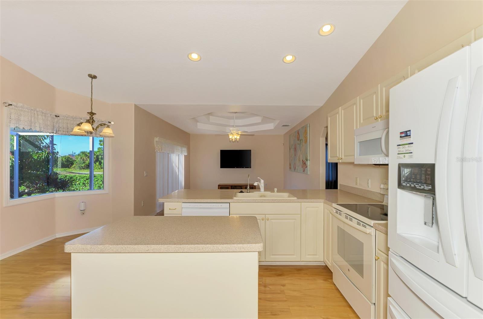 WARM MINERAL SPGS - Residential