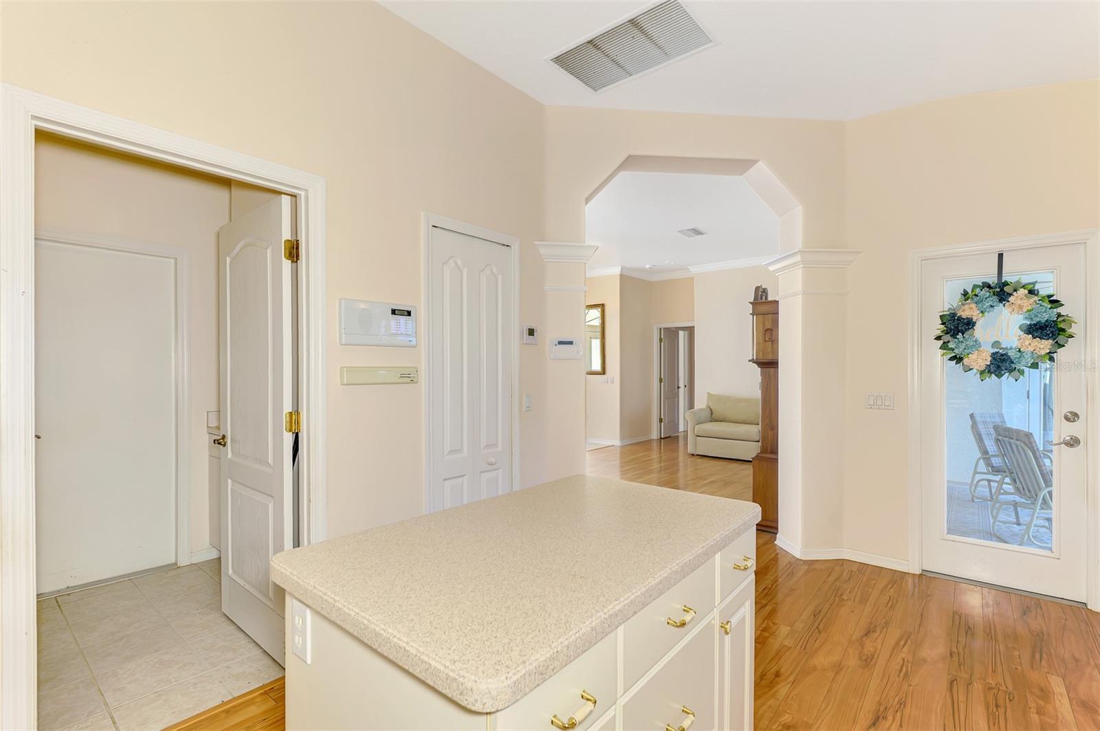 WARM MINERAL SPGS - Residential