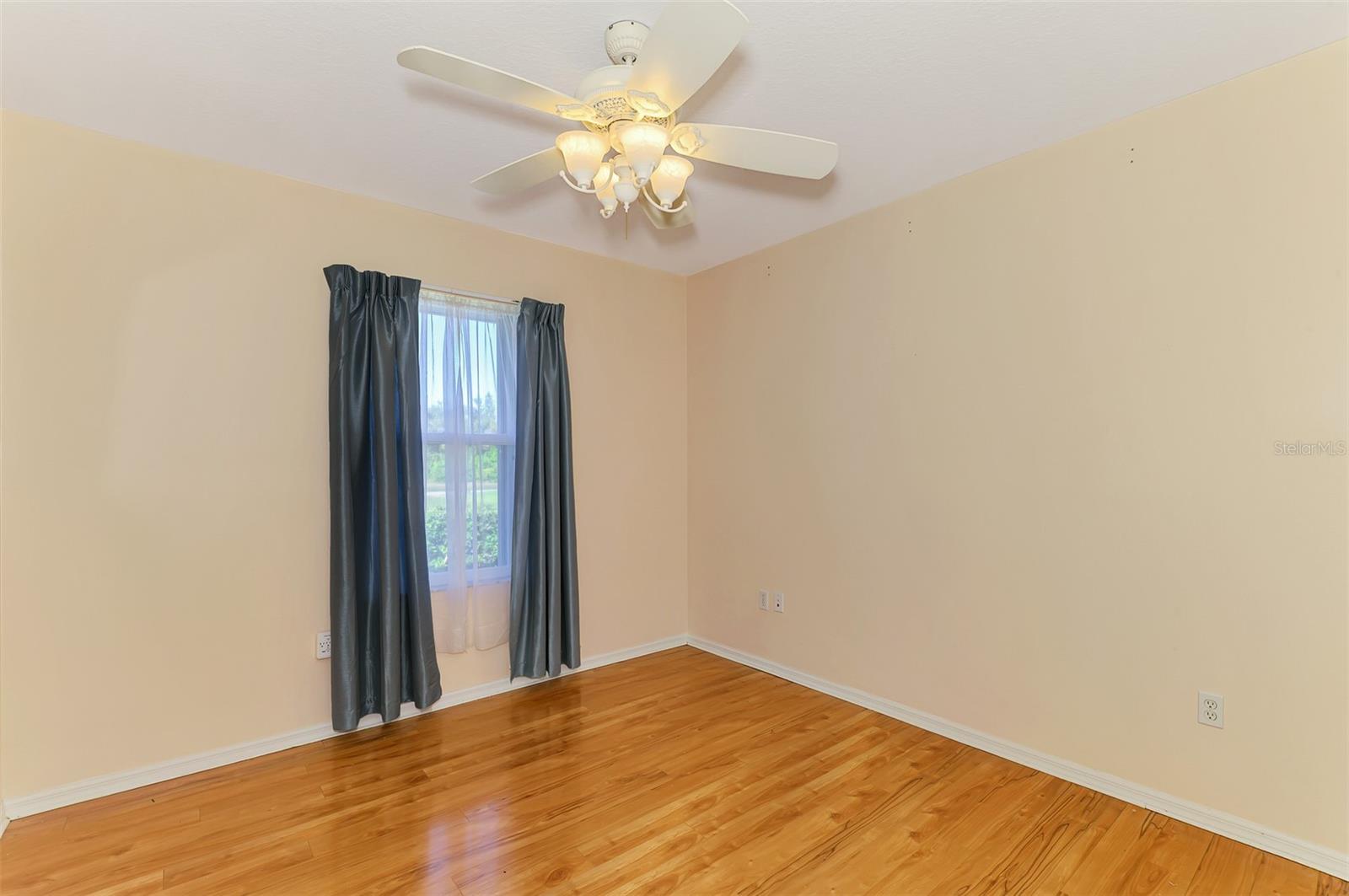 WARM MINERAL SPGS - Residential