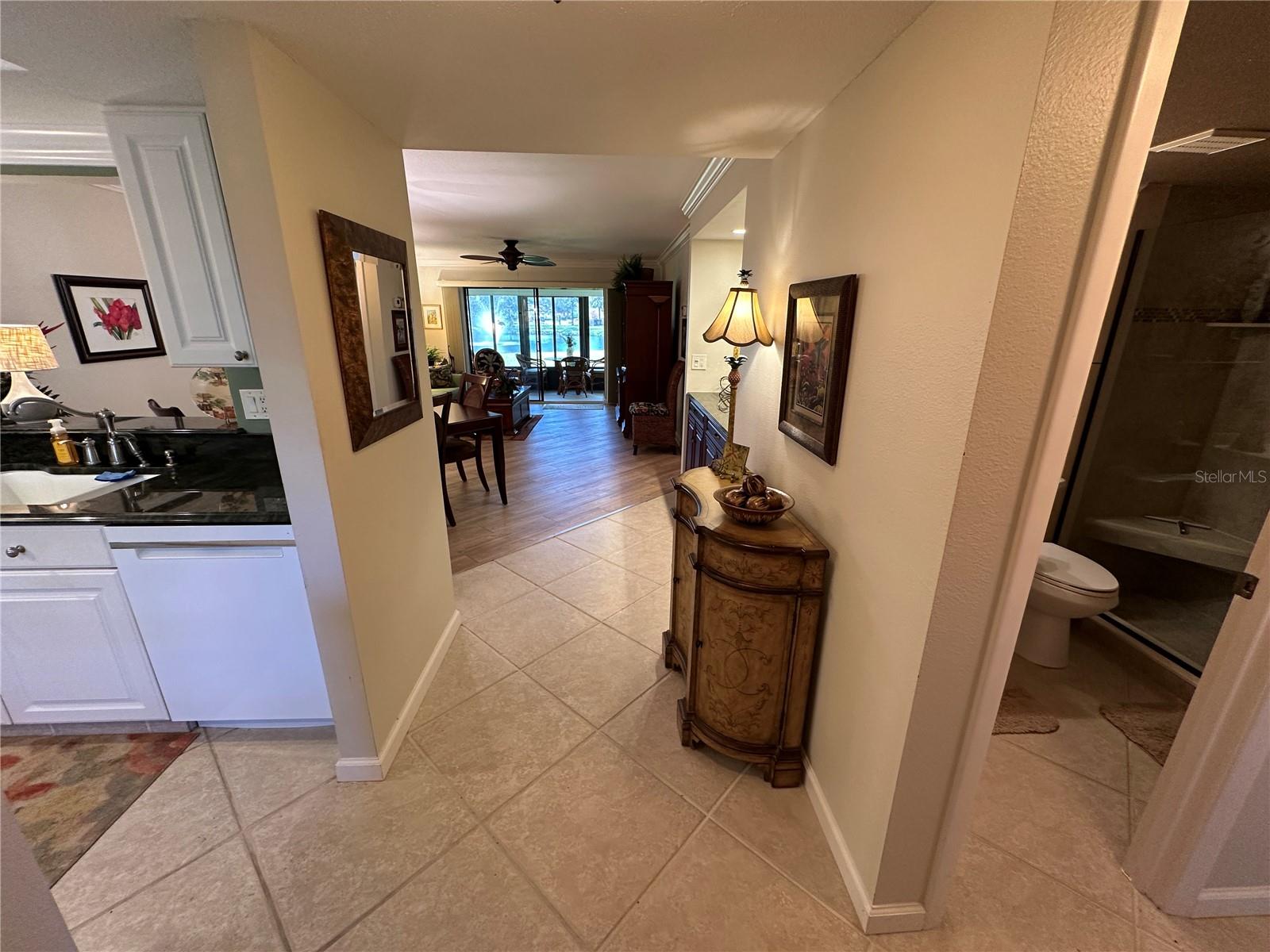 ESTANCIAS OF CAPRI ISLES - Residential Lease