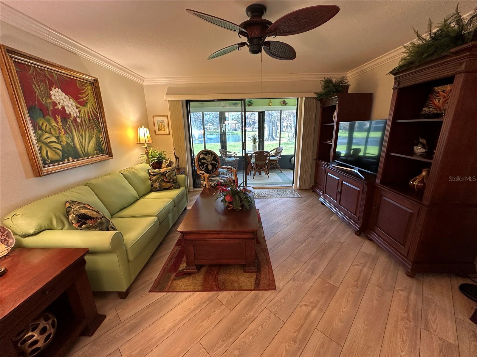 ESTANCIAS OF CAPRI ISLES - Residential Lease