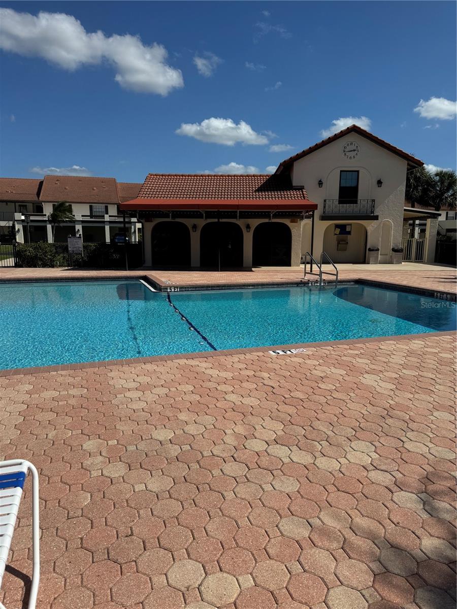 ESTANCIAS OF CAPRI ISLES - Residential Lease