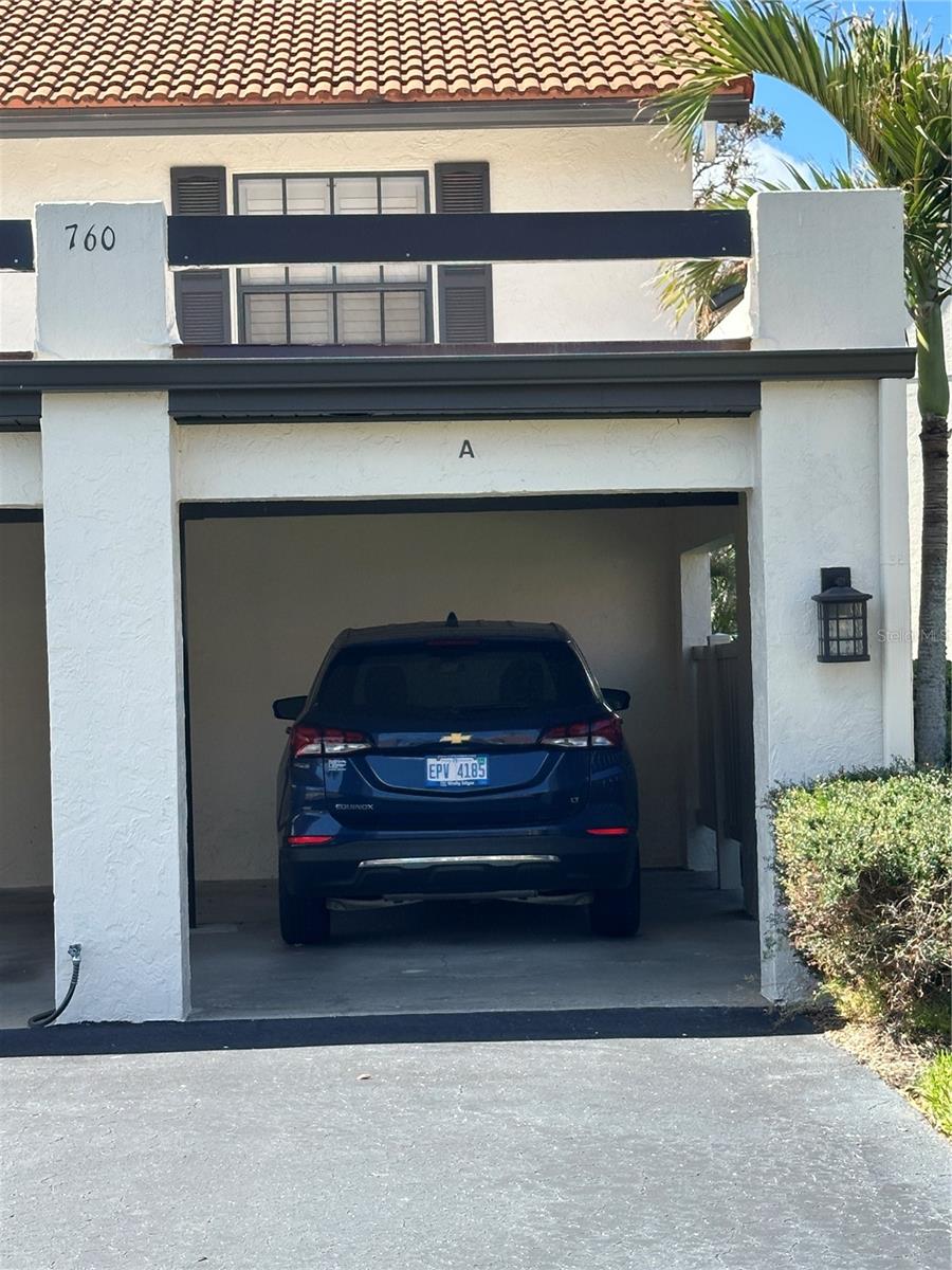ESTANCIAS OF CAPRI ISLES - Residential Lease