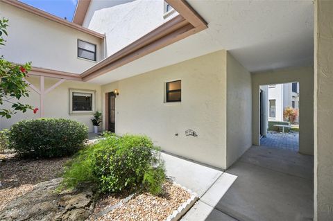 1743 LAKE PLACE 1743-B VENICE FL 34293