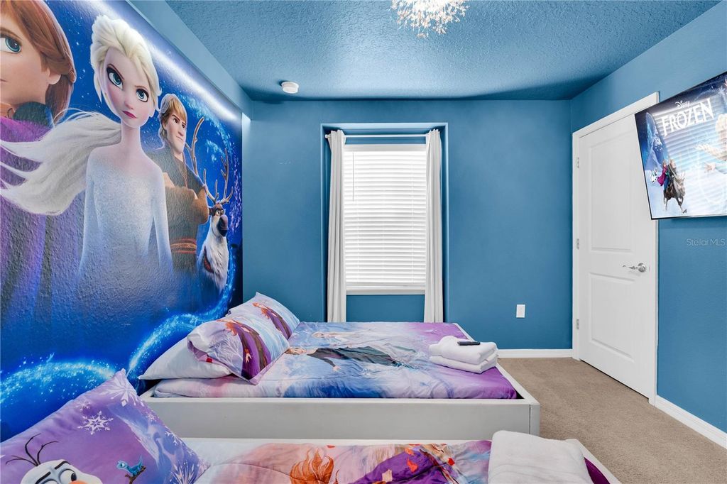 Photo of 880 Paradise Drive, Davenport, FL 33897 (MLS # O6363666)