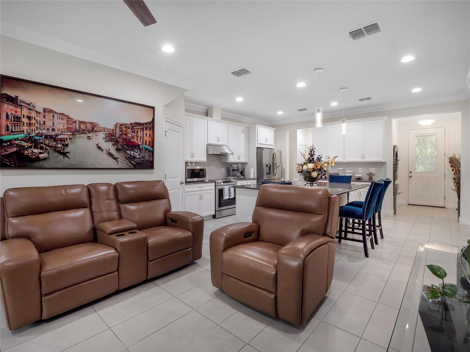 14309 PONDHAWK LANE