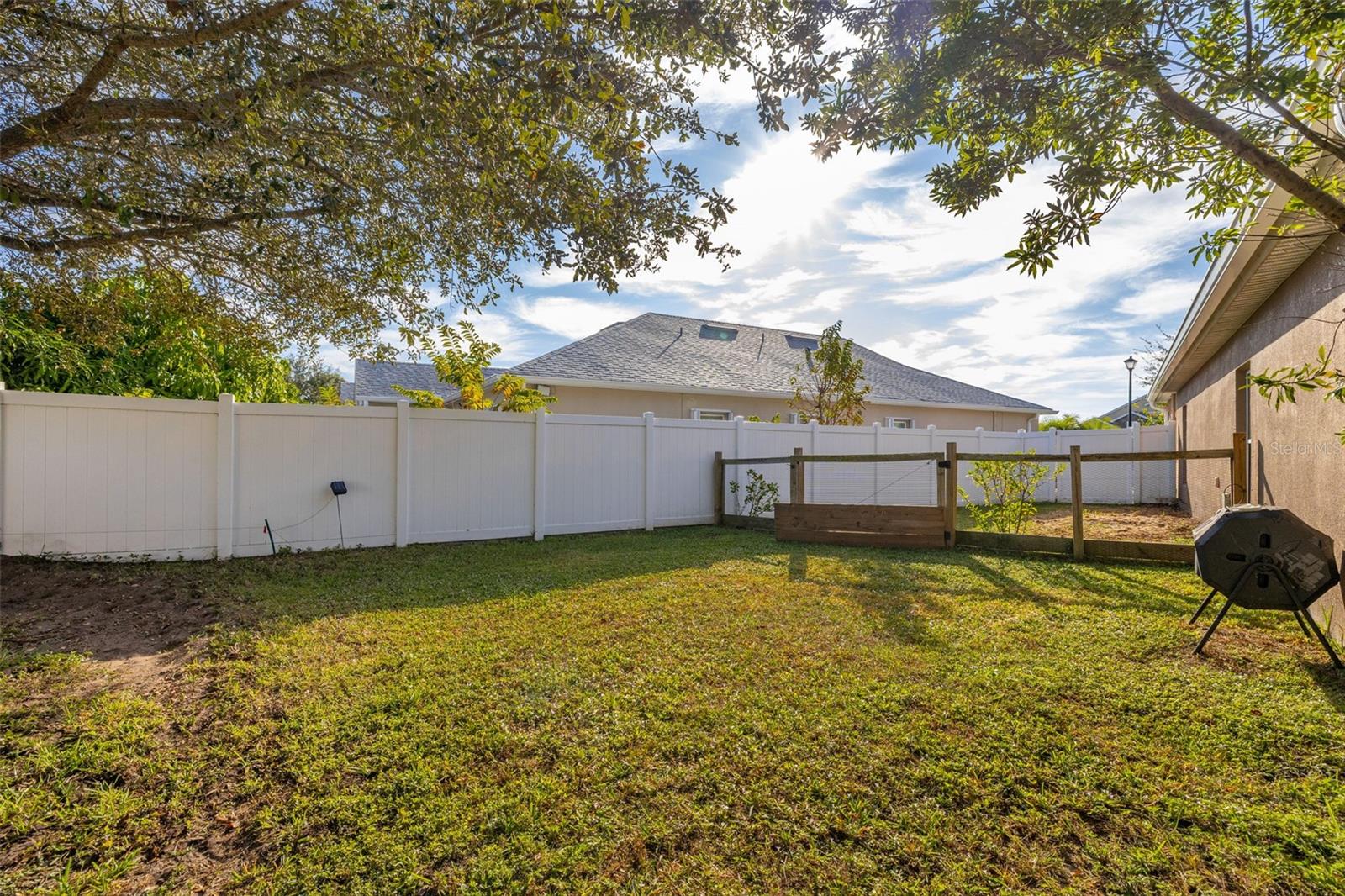 MANCHESTER LAKES PH 3 - Residential