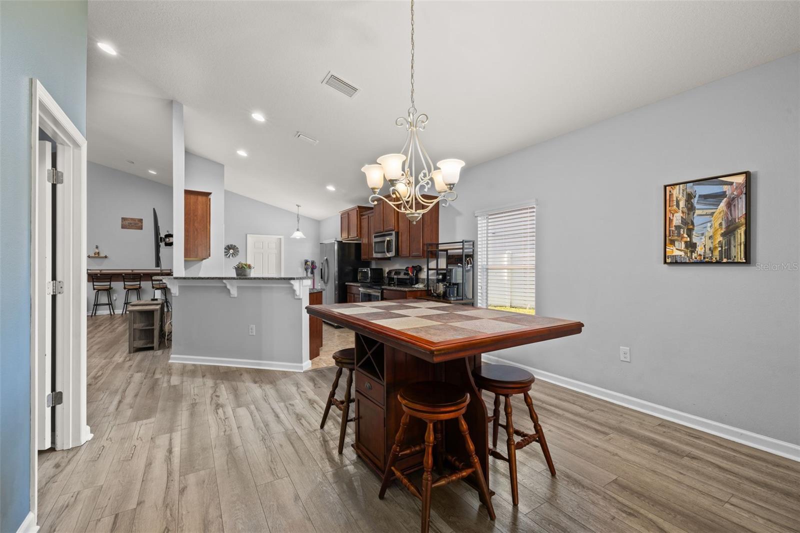 MANCHESTER LAKES PH 3 - Residential