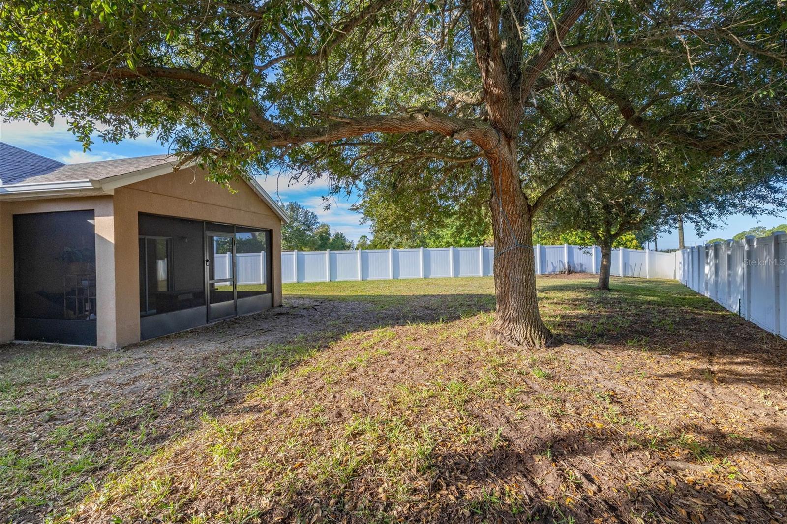 MANCHESTER LAKES PH 3 - Residential