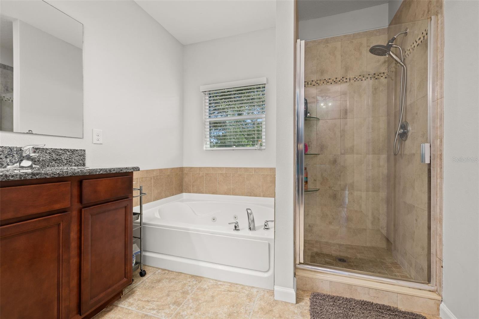 MANCHESTER LAKES PH 3 - Residential