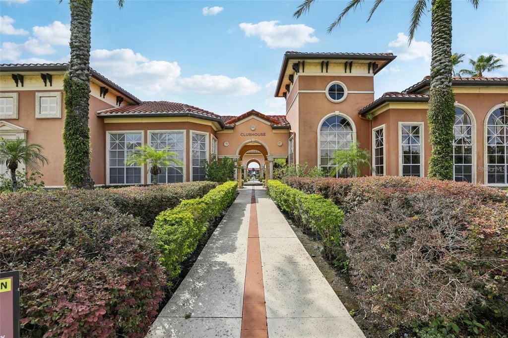 Photo of 5536 Metrowest Boulevard #8-311, Orlando, FL 32811 (MLS # O6440543)