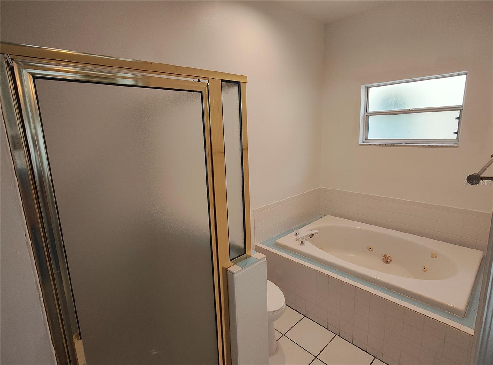 TEXAS COURT TWNHMS - Residential