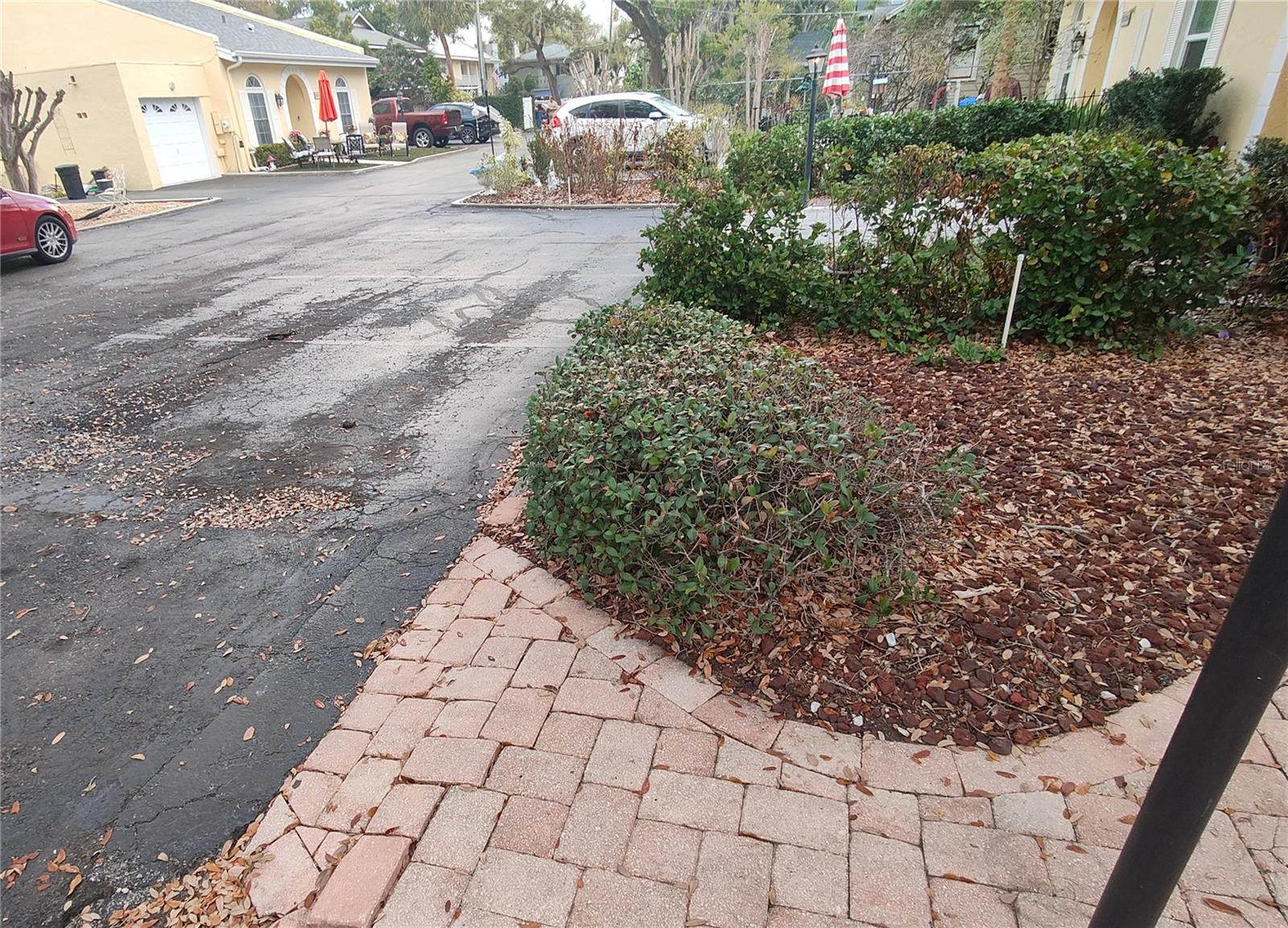 TEXAS COURT TWNHMS - Residential