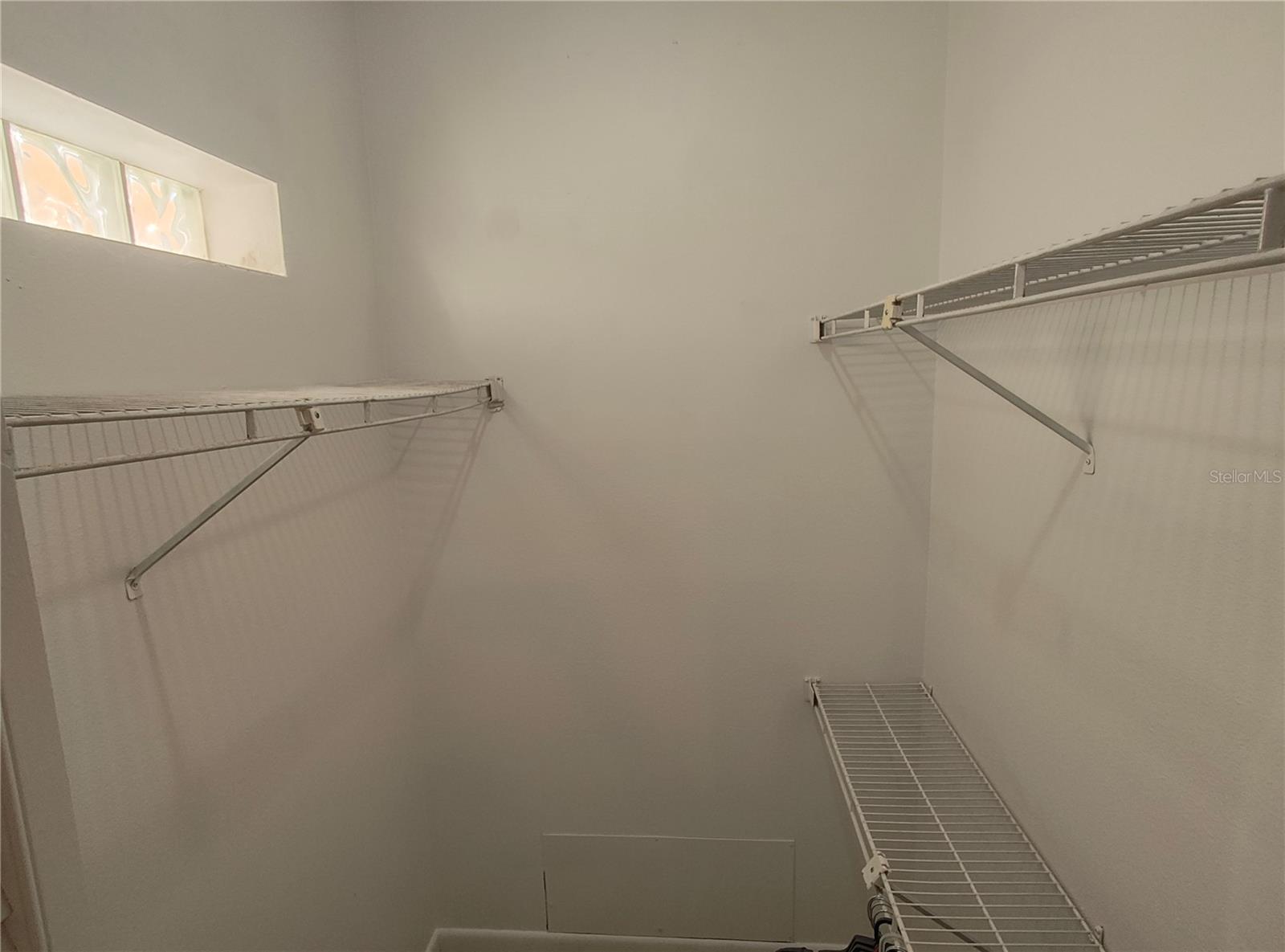 TEXAS COURT TWNHMS - Residential