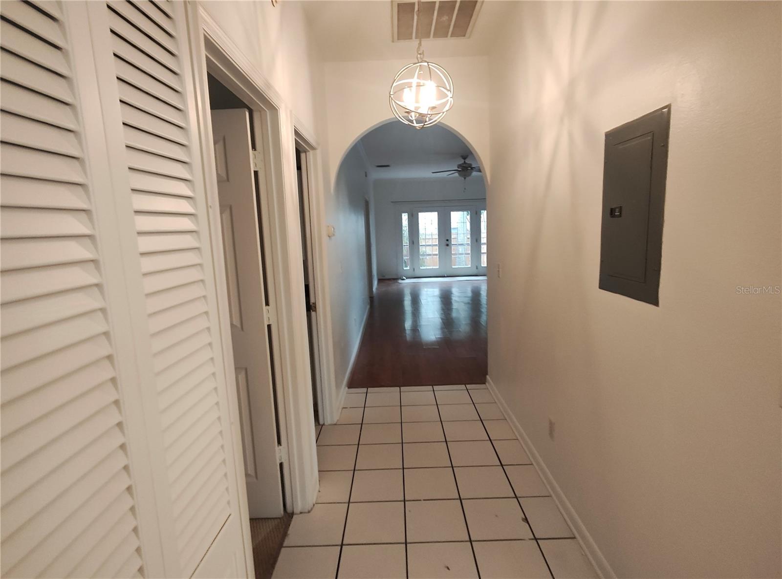 TEXAS COURT TWNHMS - Residential