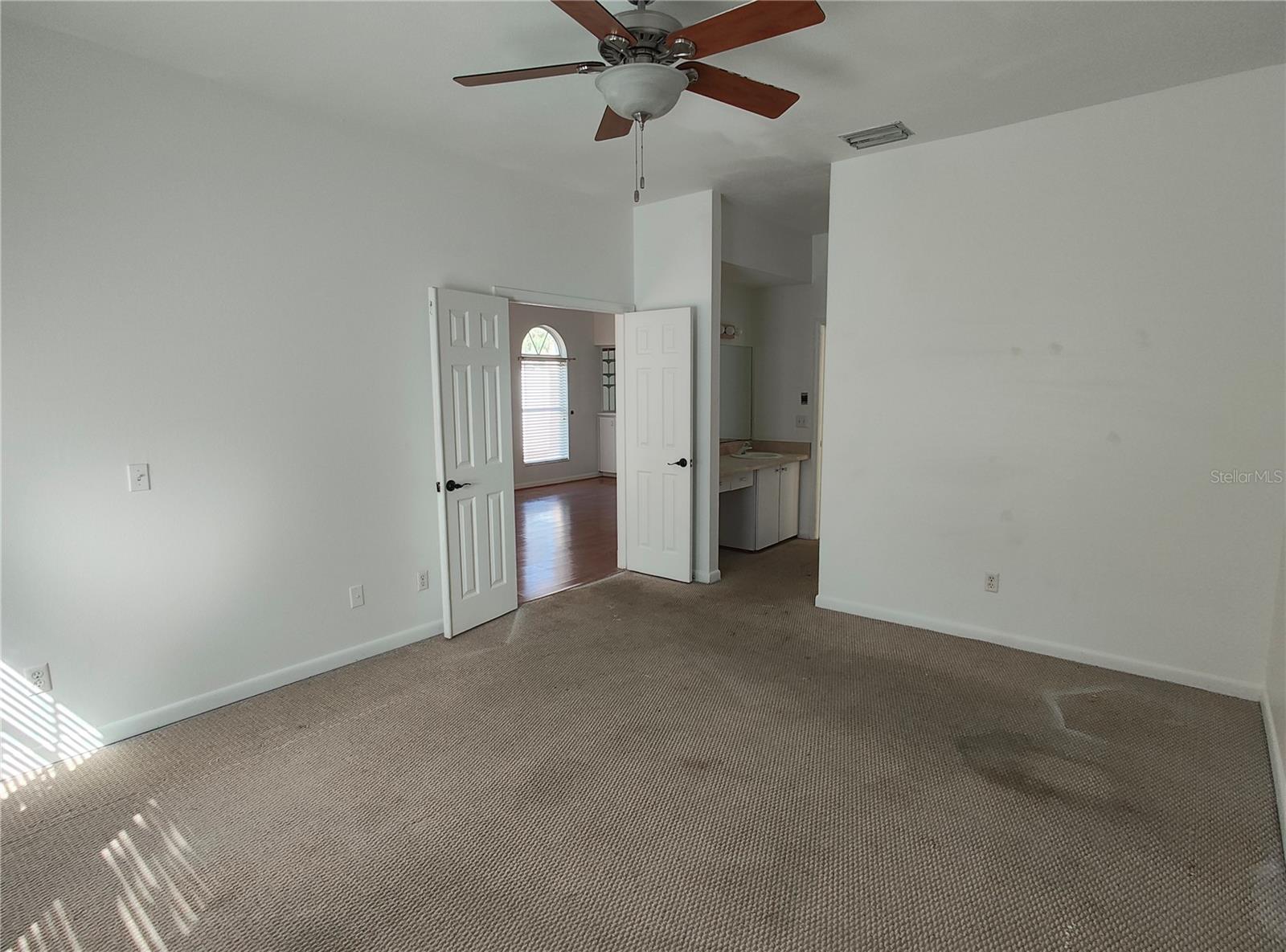 TEXAS COURT TWNHMS - Residential