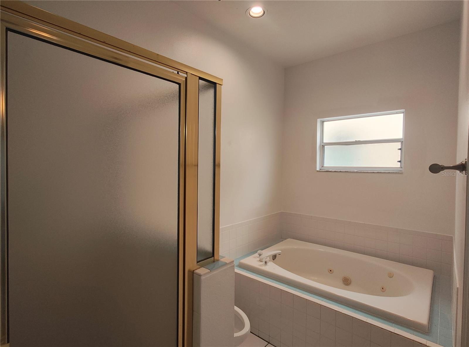 TEXAS COURT TWNHMS - Residential